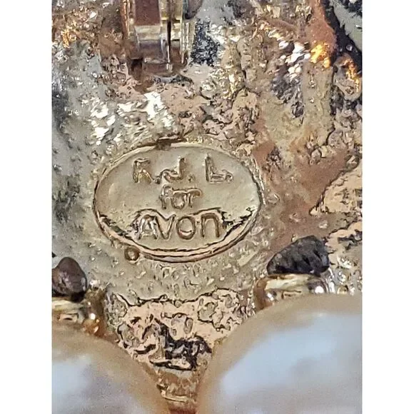 VTG KJL Avon Necklace Lion Head Clasp Faux Pearl 80's Kenneth J. Lane Signed - Picture 12 of 12